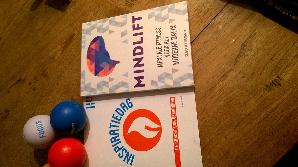 Vandaag een boeiende, inspirerende dag gehad. Gaat het me lukken om binnen 30 dagen te jongleren?