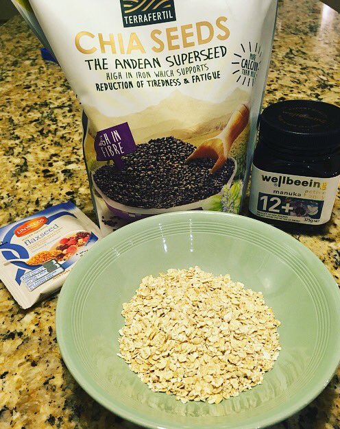 beth12039's tweet photo. @holland_barrett Supercharged porridge with chia seeds, flax and Manuka honey ☺ #Superchargeit #HBhero https://t.co/HS4BRGRzjW