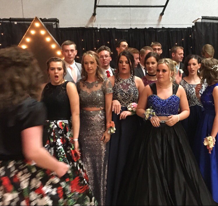 HaileyHunting's tweet photo. When someone shows up to prom in the same dress as your home girl‼️⁉️🚫☠️ https://t.co/qb0jLrskh1