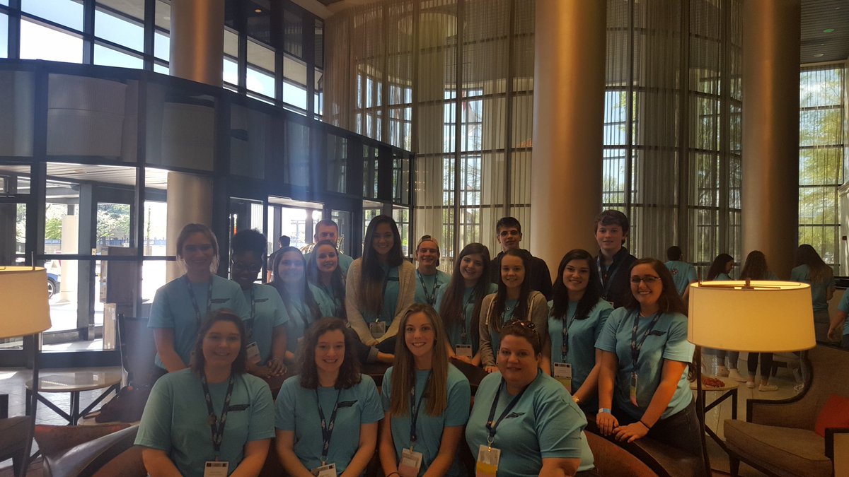 SHHS_HOSA_TN's tweet photo. HOSA 2017!!! fun night! @SpringHillHS1 @MCPSCTE @MauryCoSchools https://t.co/wX7uVFWRoW