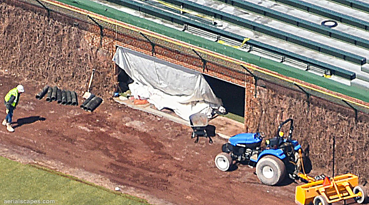 C8mXwCgXoAE3PaZ.jpg:large