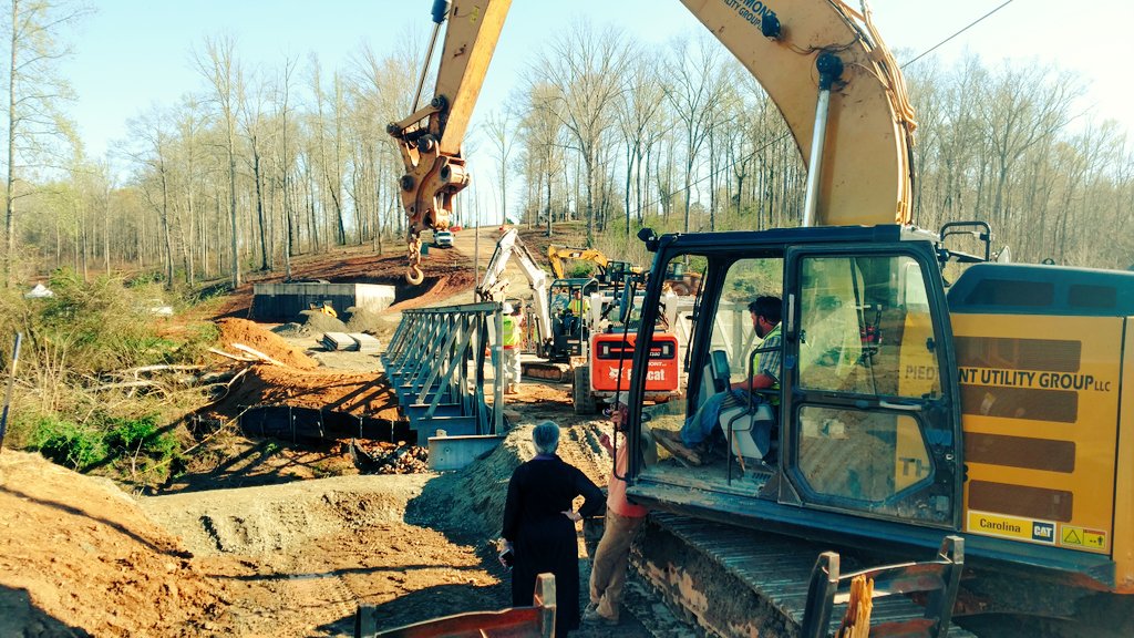 Danthefan22's tweet image. No bridge this morning.....
#buildingstuff @TryonResort