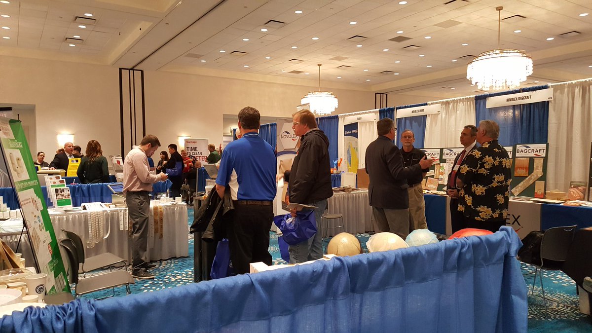 kayleyashlyn39's tweet photo. Things are busy here in New Jersey at the @dadepaper Innovations Expo! #dadepaper https://t.co/12Rj4OuGCl