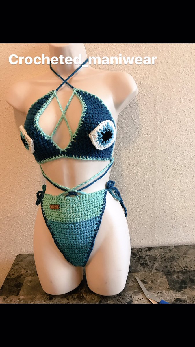 _EmaniMilan's tweet photo. " Eyes on the Prize"  two piece swimsuit in different shades of blue by #ManiwearByMani😍✨ #OfCourseItsStamped🤗 #Spring17🔥 #HowTheyWantIt😝 https://t.co/hm0S54aS55
