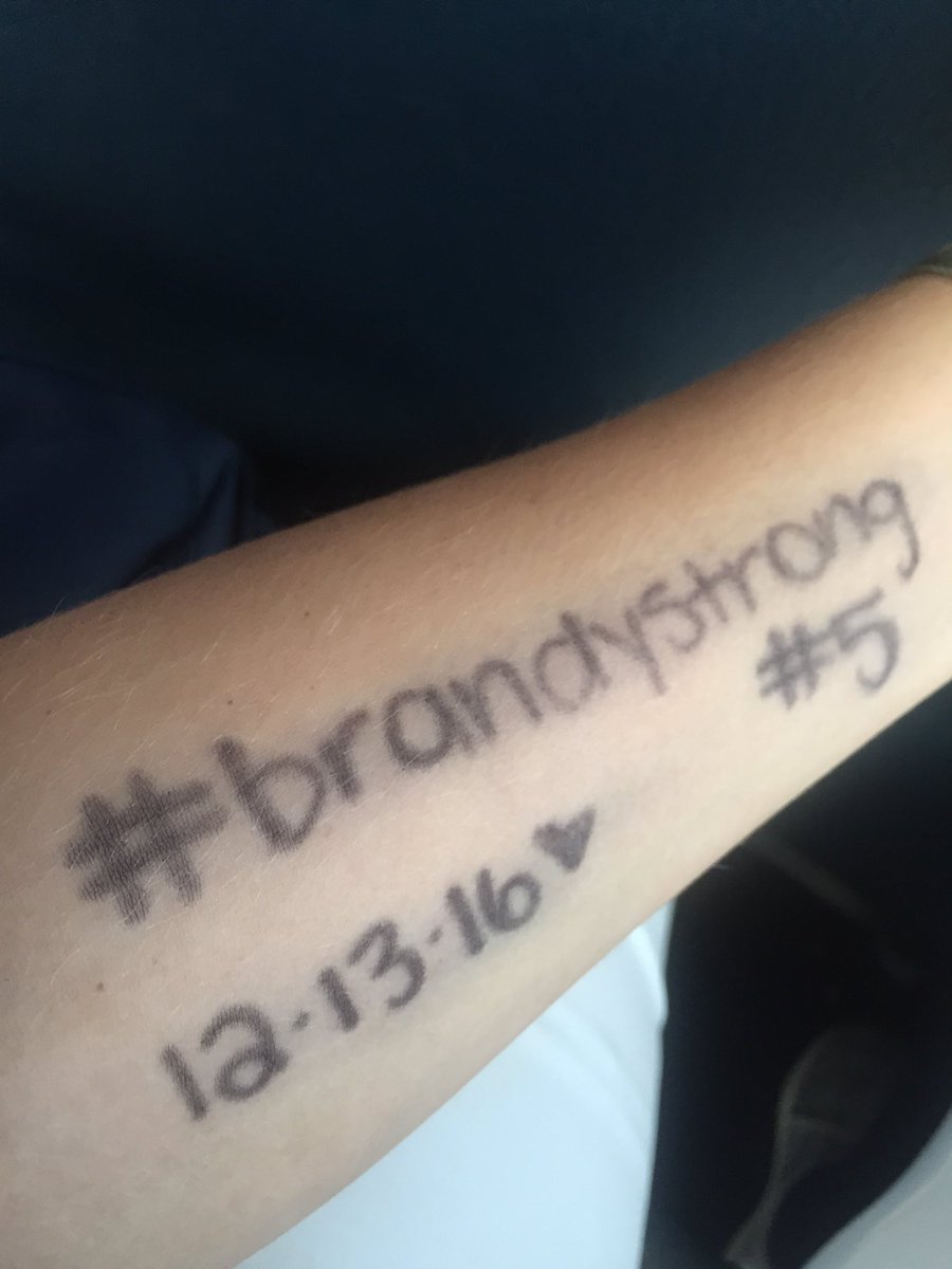 haleyherndon42's tweet photo. #brandystrong and I was missin my granny a little extra today, fly high my loves❤️👼🏼 https://t.co/w0WZqtnvoN