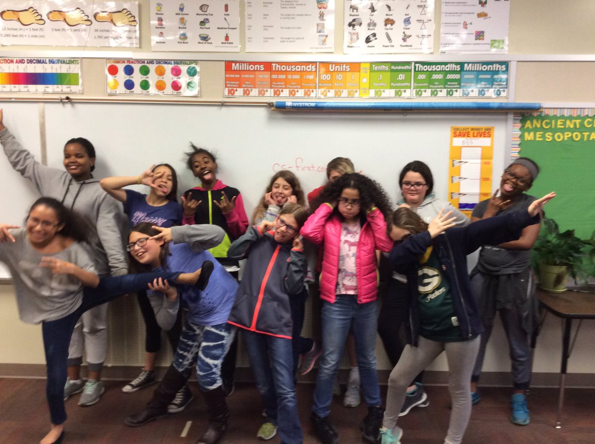 jkeegan_edu's tweet photo. First ever #girlscode meeting @ @ApacheIS512! Using @GoogleCSFirst w/ the team! #goingtobesogoodatcomputers #girlsrule #startofsomethingcool https://t.co/xNjS0wmsPZ