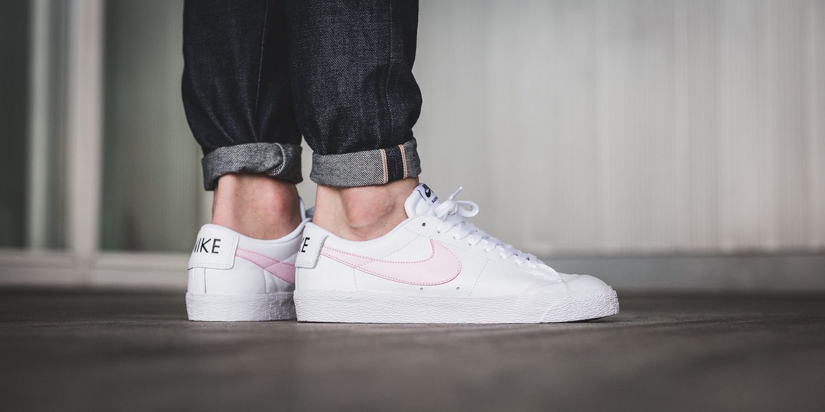 nike sb blazer low xt pink