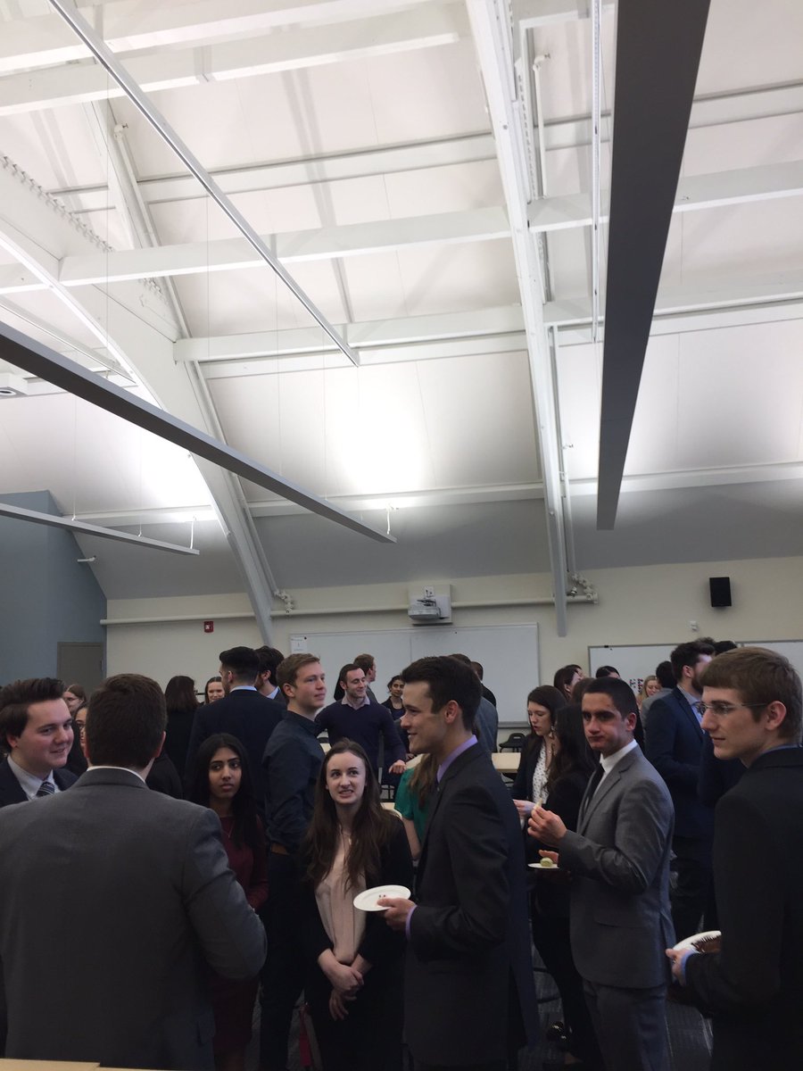 LangUofG's tweet photo. Thanks #KPMG for a great day of networking and knowledge sharing at #UofG. #GuelphBComm @UofGAccounting @UofGBizCareers https://t.co/MoXw1HH0Ld