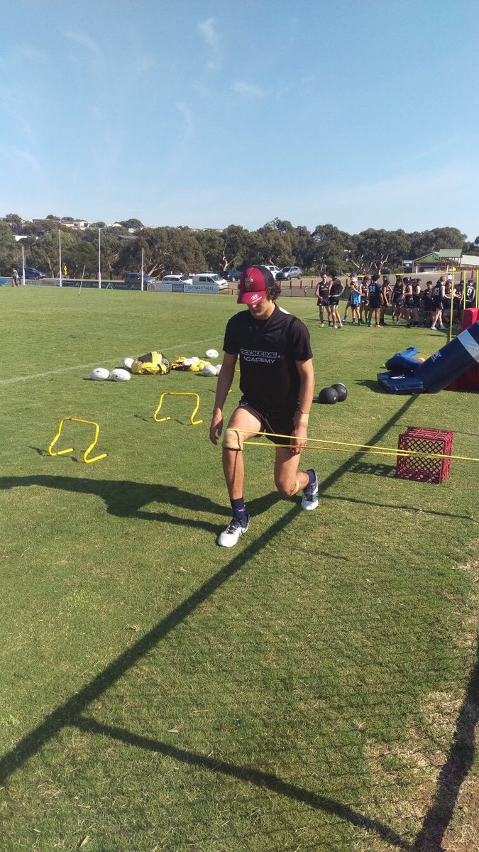 Rookieme's tweet photo. #RMAcademy #Elite Camp #BeRecognised #MakeYourMake #Footy https://t.co/MgFL1kqoRI