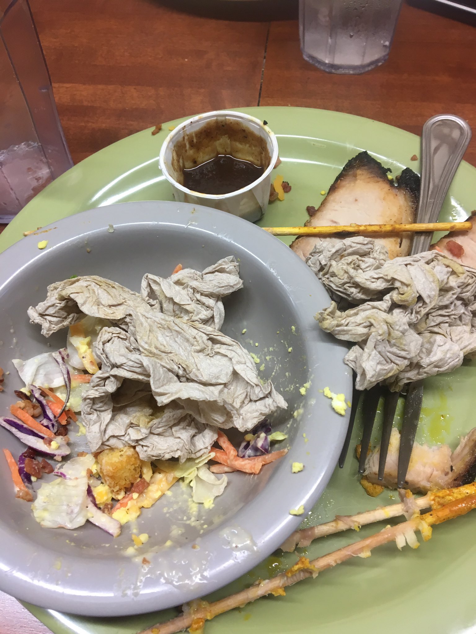 Fountain Dining Hall (FountDiningHall) / Twitter