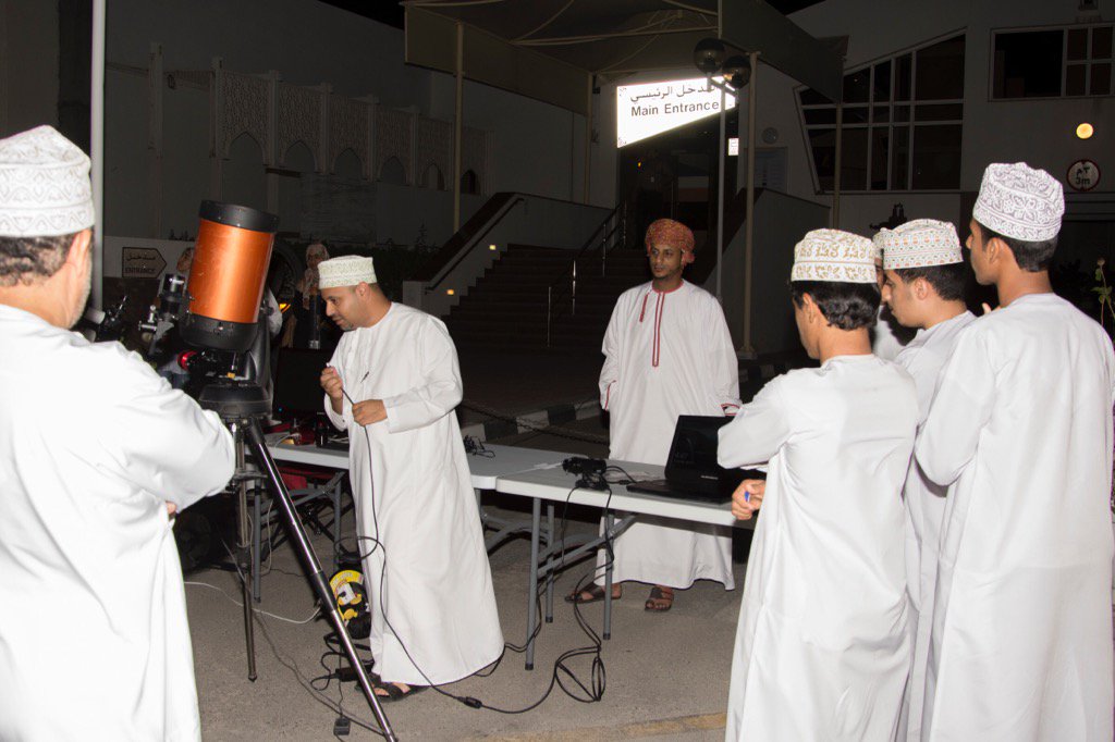 تضمنت ورشة التصوير الفلكي تطبيق عملي من قبل الطلاب #المهرجان_الفلكي_الطلابي ونشكر الحضور على تفاعلهم الإيجابي