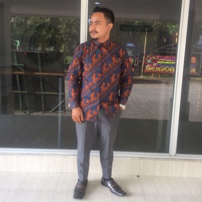 tyo_suprojo's tweet photo. #FotoProfilBaru https://t.co/W359g12w9c