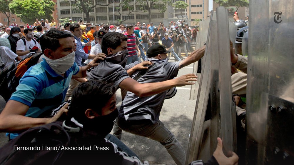 nytimesworld tweet picture