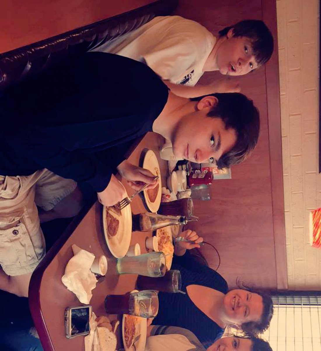 Eddie Lloyd Rule tweet media