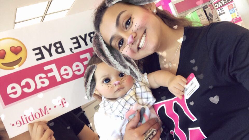 MsMarieDotCom's tweet photo. Join the revolution 
The uncarrier is for all ages
S8 picture filters are bomb
#tmobilerocks
#jointhemagentafamily
#everyonelovesus https://t.co/Jv1xnCSbqG
