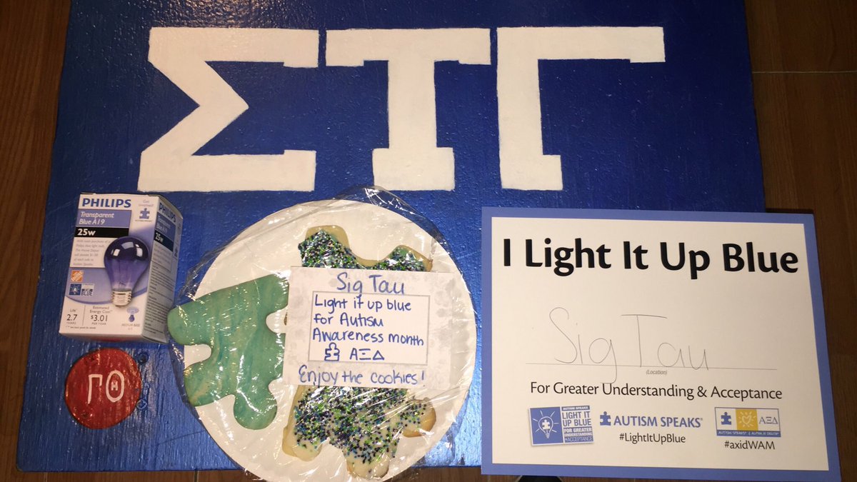 Thanks to the ladies of <a href="/AXID_UMSL/">AΞΔ Epsilon Xi UMSL</a> for the cookies! #LightItUpBlue