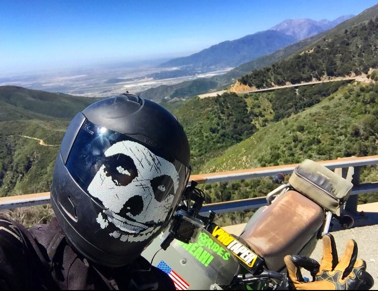 ArsonRides's tweet image. STOLEN 2000 KLR 650 
If found please hit me up, EMAIL: ArsonRides@gmail.com, or call San Bernardino Police! RT to spread the word PLEASE