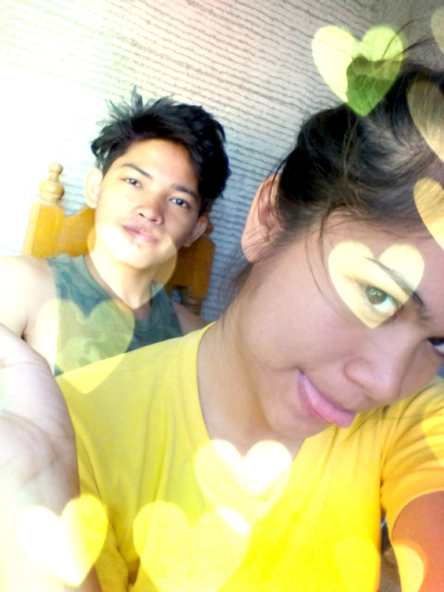 deandelosreyes1's tweet photo. 17th birthday 💘 https://t.co/Y6ntl9b9ix
