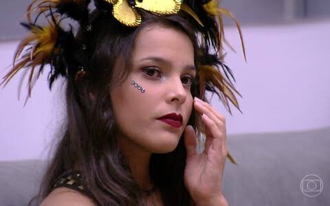 equilibrivmx's tweet photo. "só ganha bbb quem se joga, vive o programa, ama e se machuca, cai e se levanta sempre" por emilly, com emilly ♥️ #BBB17 https://t.co/1Iwd2jbp7a