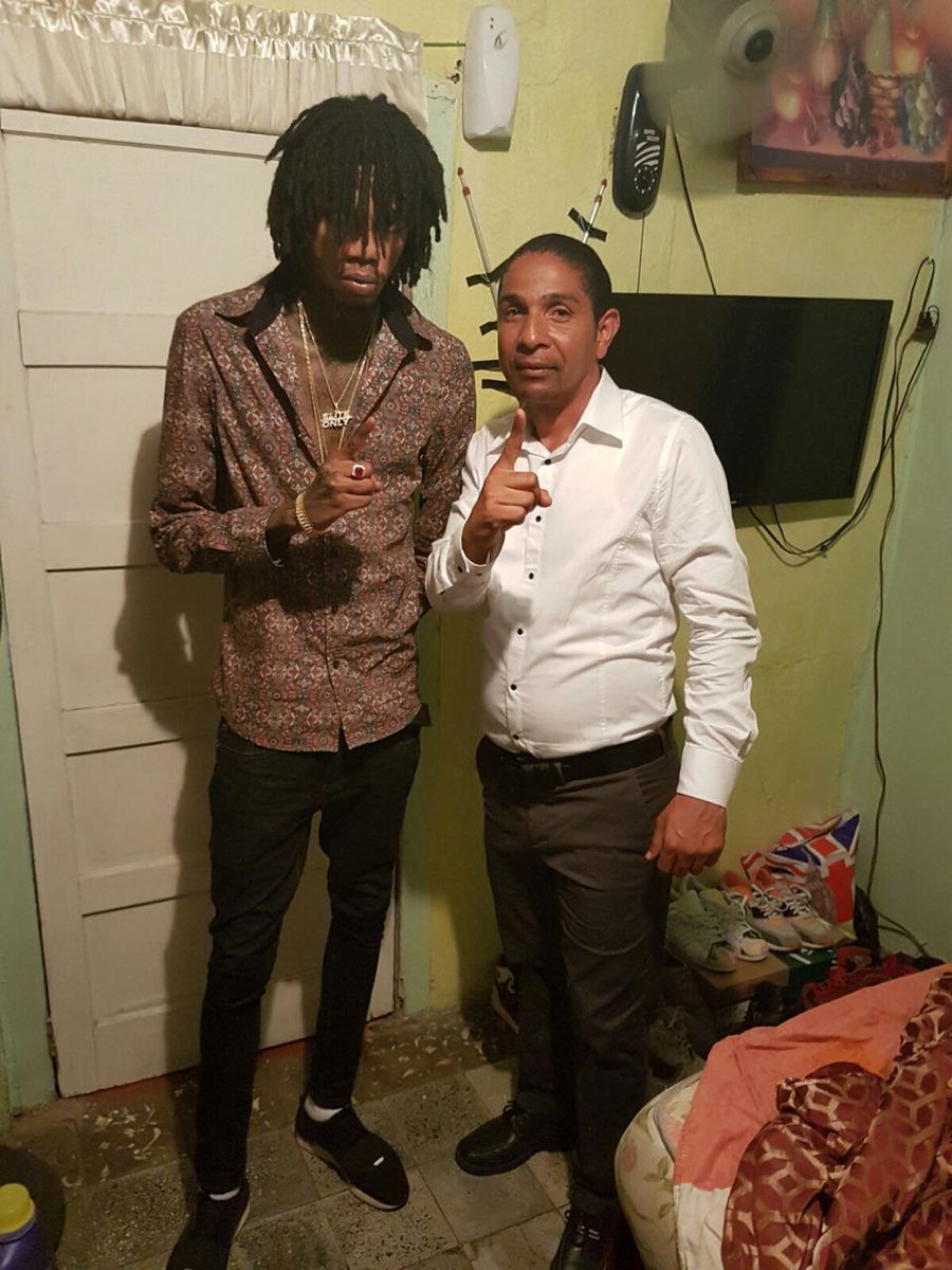 Met with Dancehall artiste Alkaline today &amp; discussed the way forward re: entertainment in the city and the importance of music to Kgn.