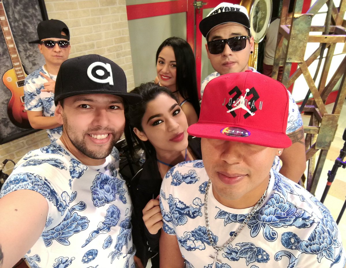 BembaOfficial's tweet photo. En @TelevisaMty en el programa @atodatarde https://t.co/ybxRNfKksl