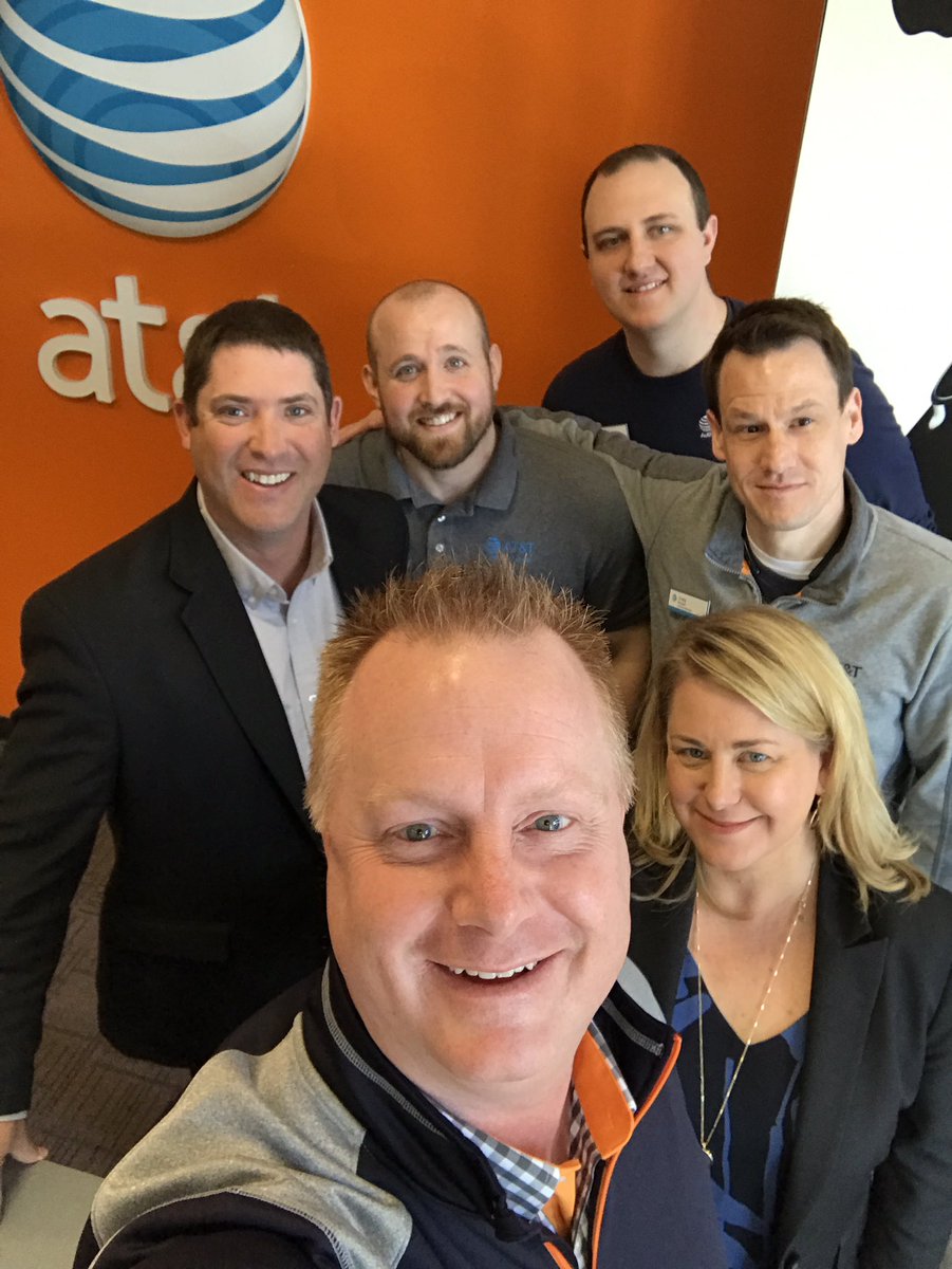 aharris_ops's tweet photo. Missoula, MT...CRU crushers, Jay, Eric, and Craig did @springmobile proud today! @BradNeill2 @spring_tylers @joshheck Great visit 👍!!! https://t.co/P0IFr0bdkW