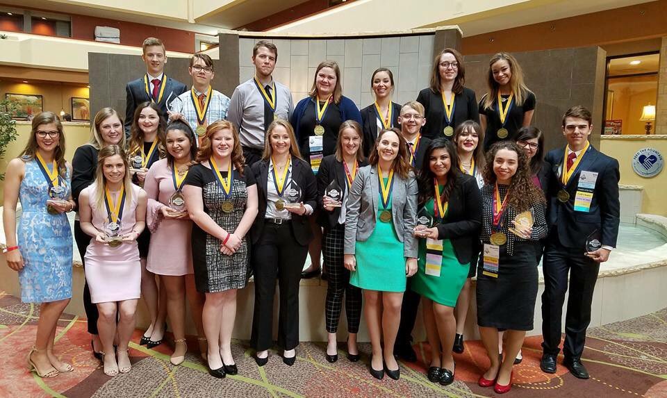 FBLA_Carthage's tweet photo. Carthage had 36 qualify for state and 17 of those students qualified for the National Conference in Anaheim, CA this summer! #moslc https://t.co/3Lb2W3YIda