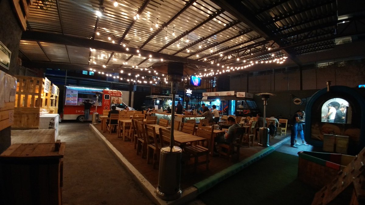 .<a href="/ParqueBistro/">ParqueBistroDelta</a> música, tragos, #promos #ComidaVegana #petfriendly #karaoke y mucho más🍺 bit.ly/2oA5w19 🍺