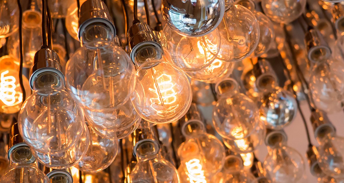 lightbuildingme's tweet photo. More #lighting companies from all over the world at #LightMiddleEast2017. Don’t miss out! https://t.co/iPvImXqIyi https://t.co/qF2vUPiKru