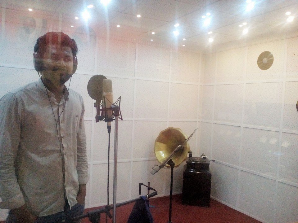 MayurVoiceBank's tweet photo. Successfully 1 more project complete
Cover song recording 
Song : Aadat
Singer : Atif_Aslam
#Mayur_Voice_Bank
8877177720 #M_V_B https://t.co/4OeqB5gNTd