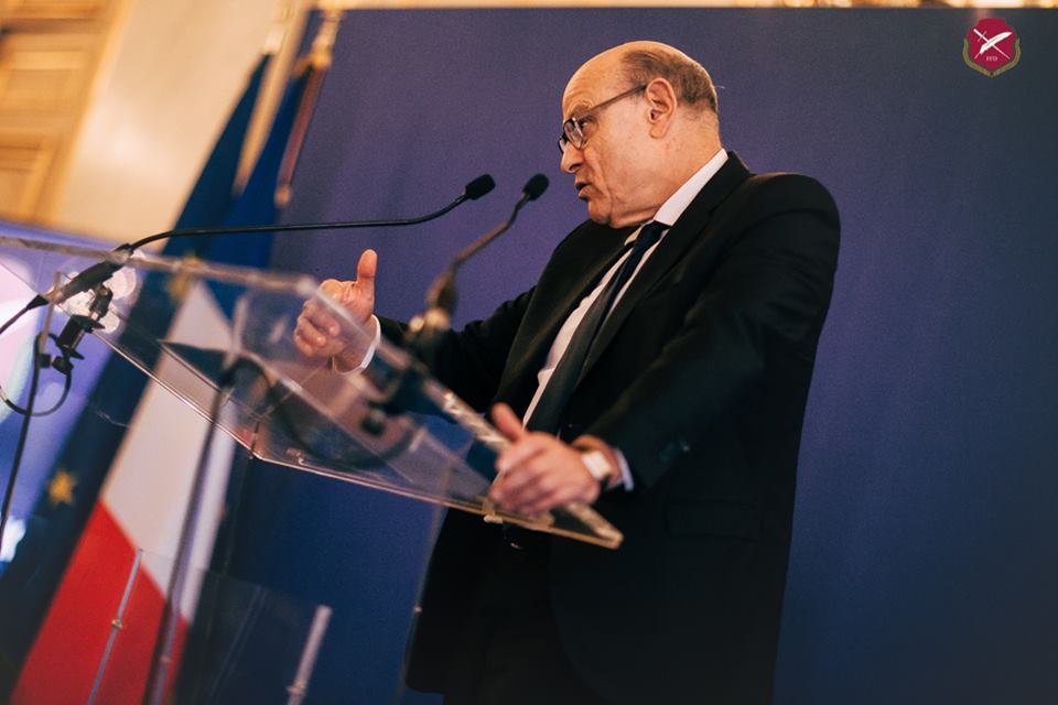 FFDebat's tweet photo. Revivez en images le #ChocDesChampions qui a ouvert au Quai d'Orsay la Semaine de la Langue Française et de la Francophonie ! #SLFF17 #FFD https://t.co/ynMXyRSgQV