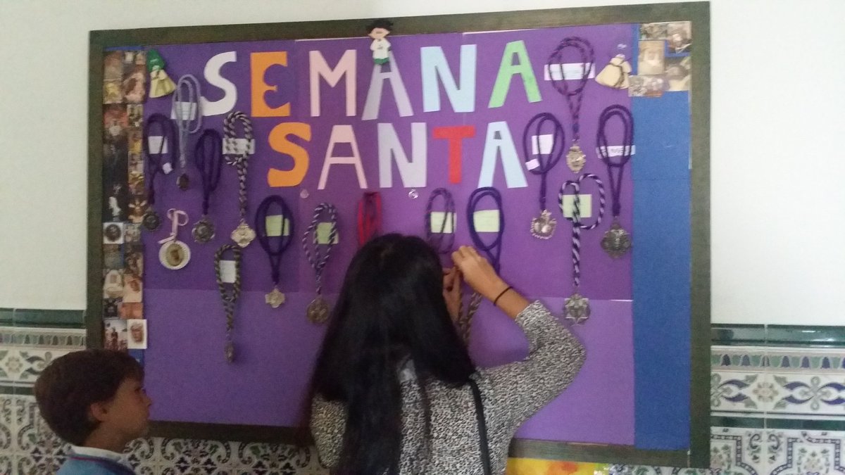 Salesianas_SV's tweet image. Seguimos conpletando muestro panel de medallas de Hermandades! #P06