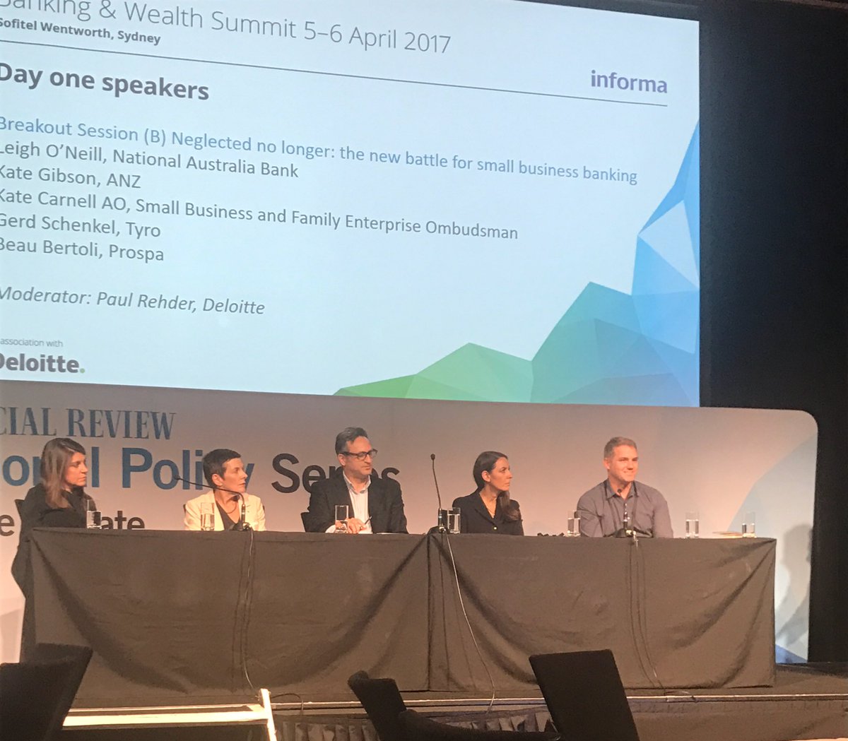 thebenstyles's tweet photo. @NAB @ANZ_AU @tyropayments @HowToProspa at #AFRBanking17 all connected to @Xero discussing how to increase access to capital for Au SMB's https://t.co/SRqcrRLOtI