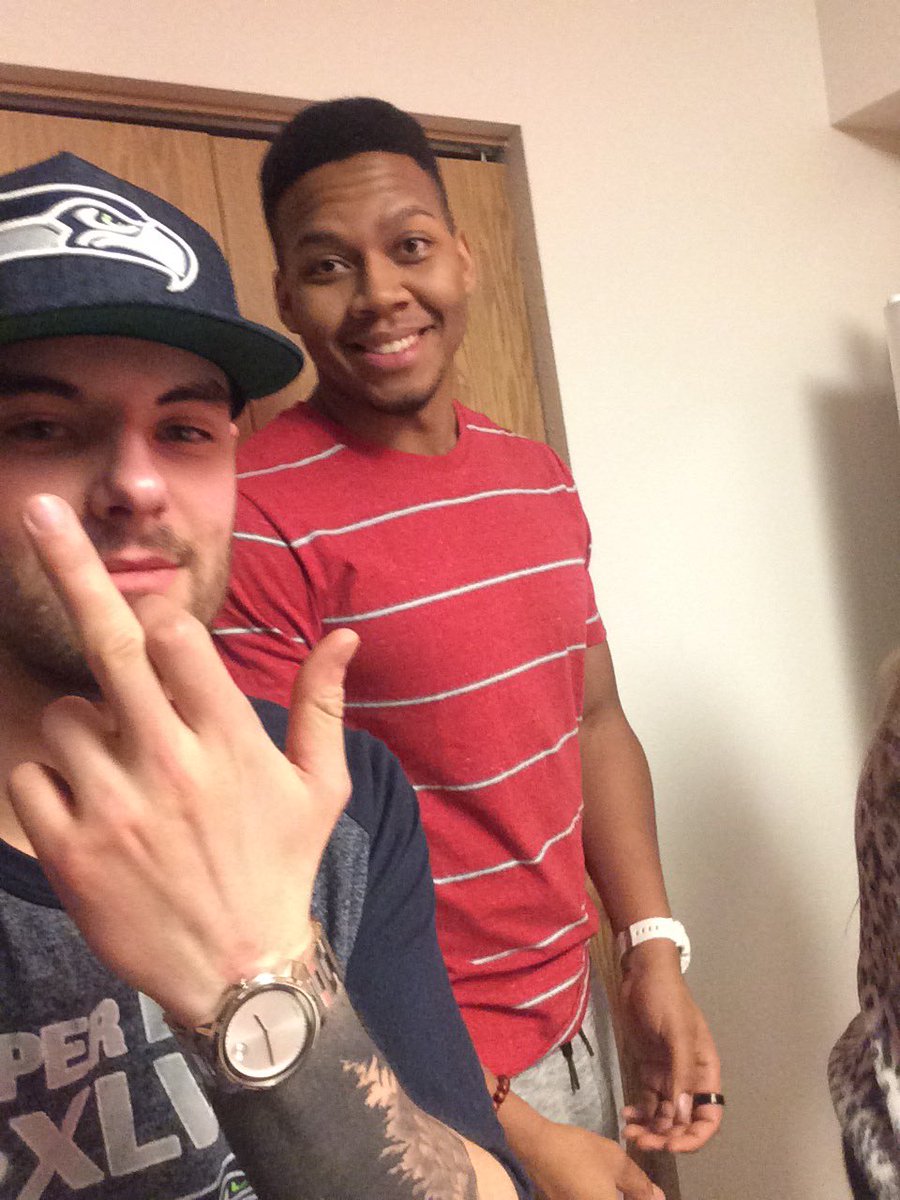 ClutchVFerguson's tweet image. Happy birthday to the sexiest vanilla man on Twitter. Savage Squad 4eva playboi #TrapDayz #0FuxGiven @TheBravesGuy