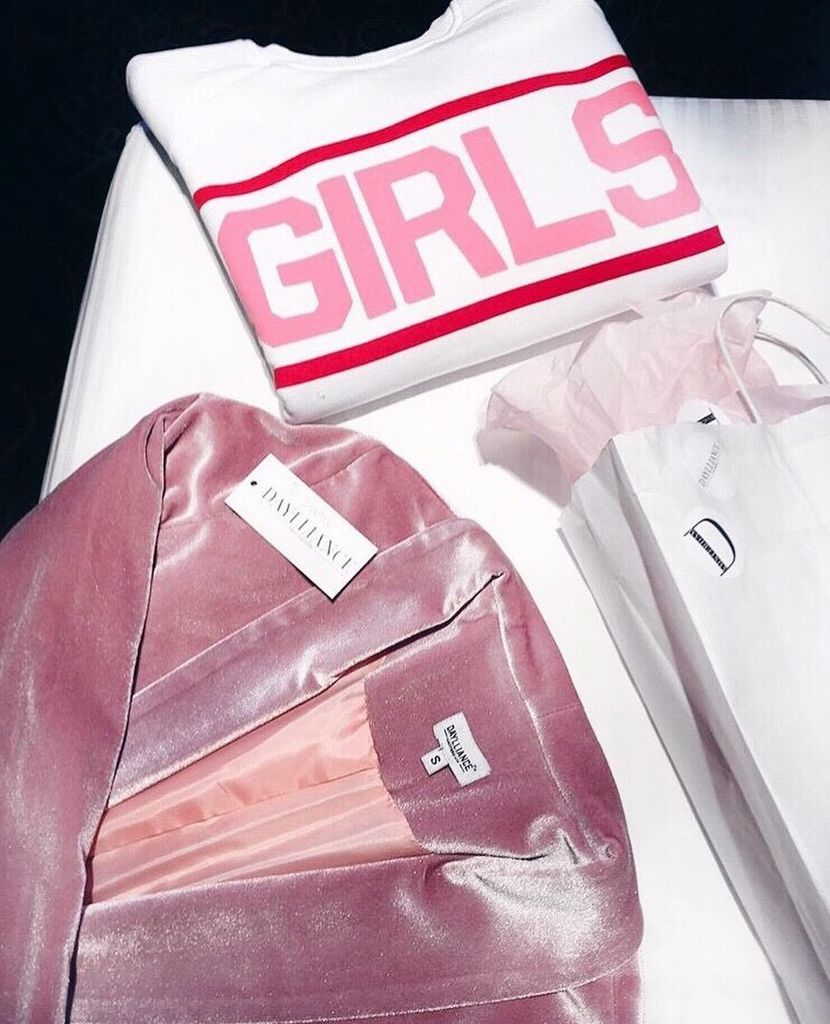 Daylliance tweet media