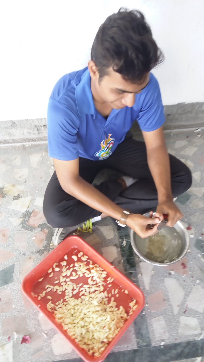 ajitfnb's tweet photo. #Food is the base of any event &amp; a dedicated #kitchen team working on it for coming #iihmfoodfest #foodcarnival #iihmjaipur myiihm #Foodies https://t.co/BFGu7pfTx8