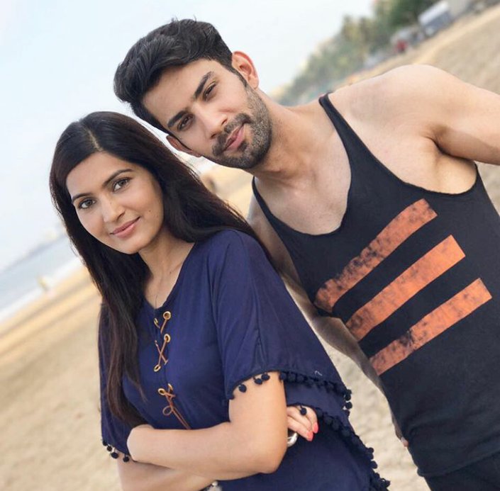 FcUppal's tweet image. #FunInterview #IndiaTv #worldhealthday2017 #beach 
#toohottohandle ❤❤😘 @sahil_uppal01 @iamsangeita 
Both look so adorable😘💖 #lovetolovveyou