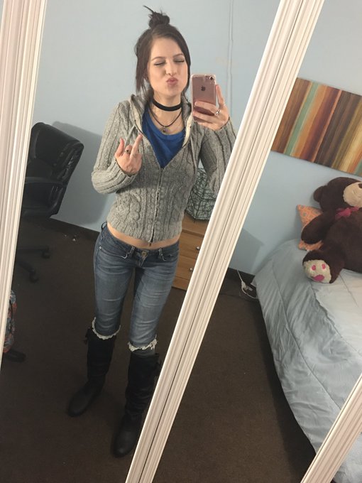 I'm off, I'm out, see y'all Thursday night ❤️💋❤️💋 https://t.co/45SRZmMh76<a href="/tag/sexy"class="tags"><span>#sexy</span></a><a href="/tag/bathtime"class="tags"><span>#bathtime</span></a><a href="/tag/selfcaresunday"class="tags"><span>#selfcaresunday</span></a>