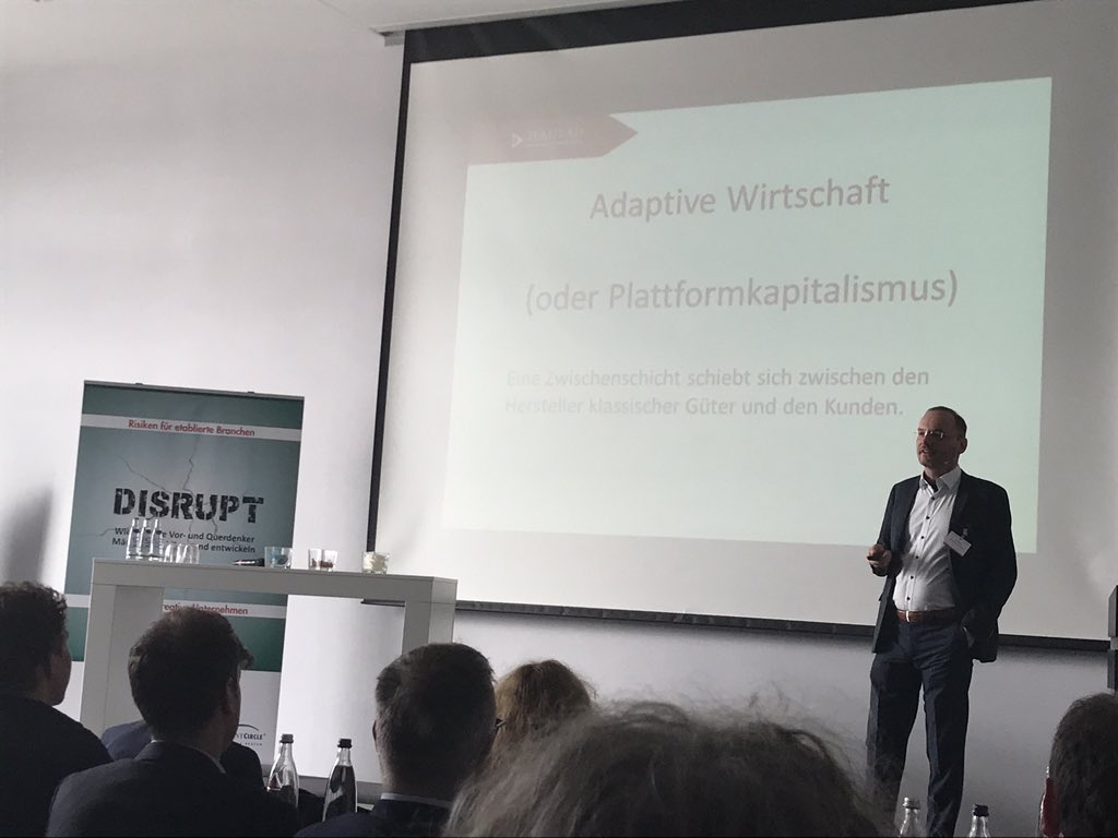 EnergyDemocracy's tweet photo. Von Plattformkapitalismus zu #platformcoop? #DisruptMC Jan Berger 2bAHEAD https://t.co/Zdy0QmOZ7f