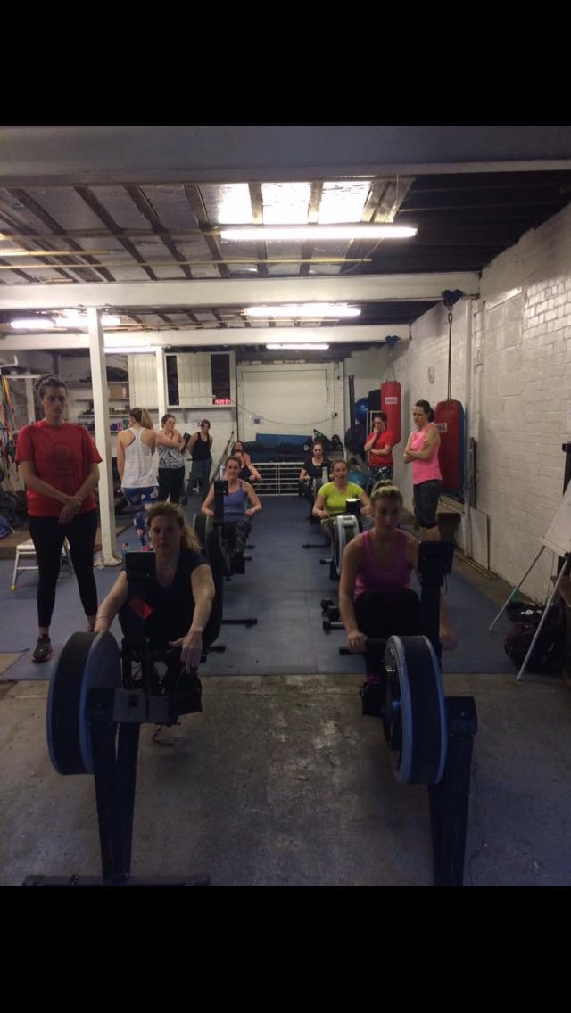 Bristol_Ariel's tweet photo. @Bristol_Ariel women giving it some good stuff on the ergs. Bring on regatta season #rowing #aviron #tuesday #yayrowing https://t.co/phFdibUoKP