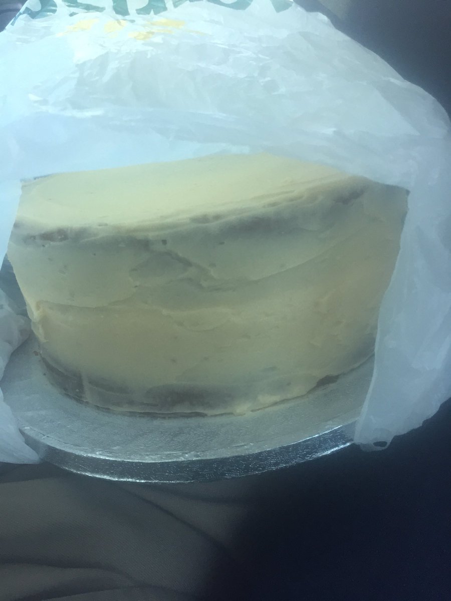 Precious cargo! I must remember to get a #cake carrier. My cabbie is not quite as concerned about it's safety as I am! 😬