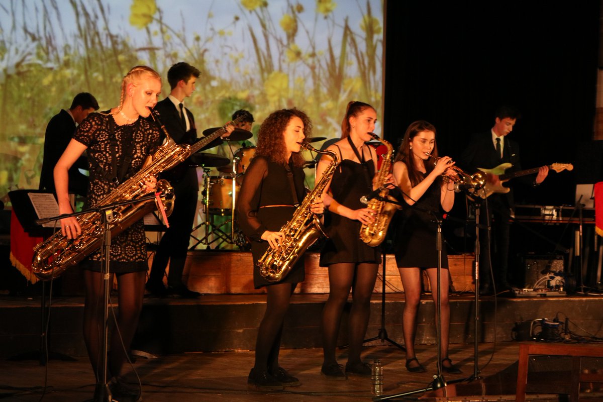 RSAPerfArts's tweet photo. https://t.co/w3iyz80e0W
Full write up and photos of our recent #Springconcert

It was a classic!

#SuperNed #Harborough #Robertsmyth #TGAT https://t.co/am4eJuU4w0