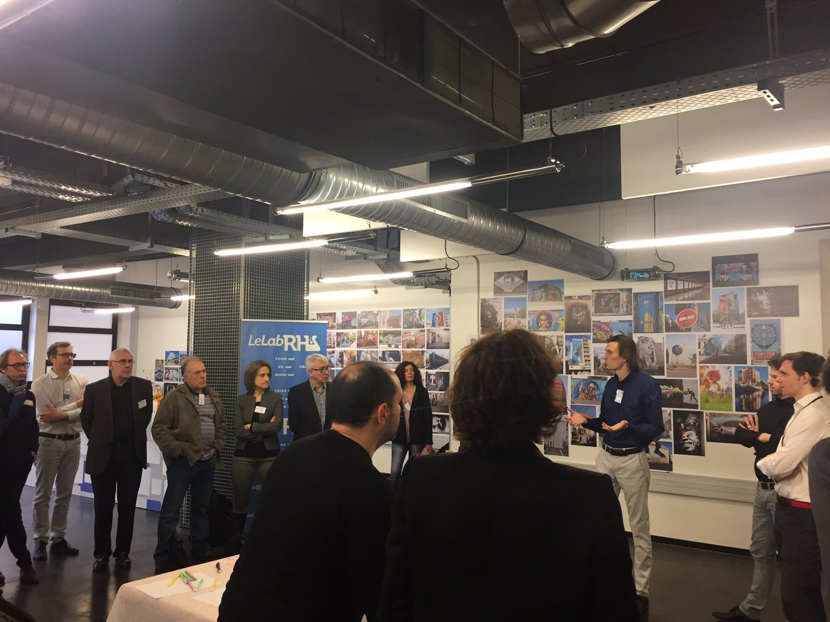 AlexandreDelmas's tweet photo. Invention d'un nouveau #DialogueSociale qui va émerger de l'#IntelligenceCollective @42born2code https://t.co/2f0xYX1NJr