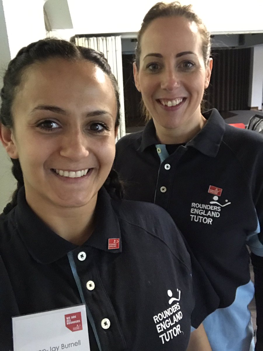 DevonBurnell's tweet photo. Tutoring Level 1 Rounders today in Wrexham with @squds #beagamechanger #roundersengland #weareallrounders @RoundersEngland ⚾️⚾️⚾️ https://t.co/1RPZVSqA9k