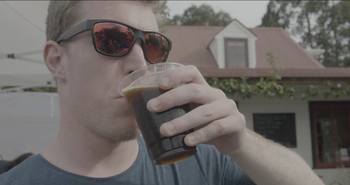 Meridian_Vibe's tweet photo. Dave-o on the craft beers #Beer #CraftBeer #Gladstone#SternLook https://t.co/ZVVVbRUAjf