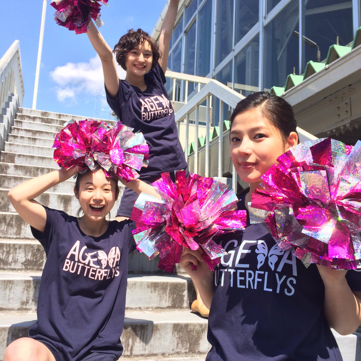 実写映画 心が叫びたがってるんだ 撮影日目 毎日あっという間です スタッフは全力で青春まっしぐらです 本日の一枚はチア部仲良し3人組 キレキレのチアダンス 本編で是非ご確認を 石井杏奈 仁藤菜月 金澤美穂 江田明日香 萩原みのり