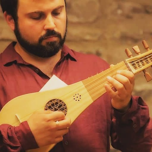 Citole, guitern, and lute course // 18-22 July 2017. 6th International Course on Medieval Music Performance #Besalú. ln.is/com/YYpdk