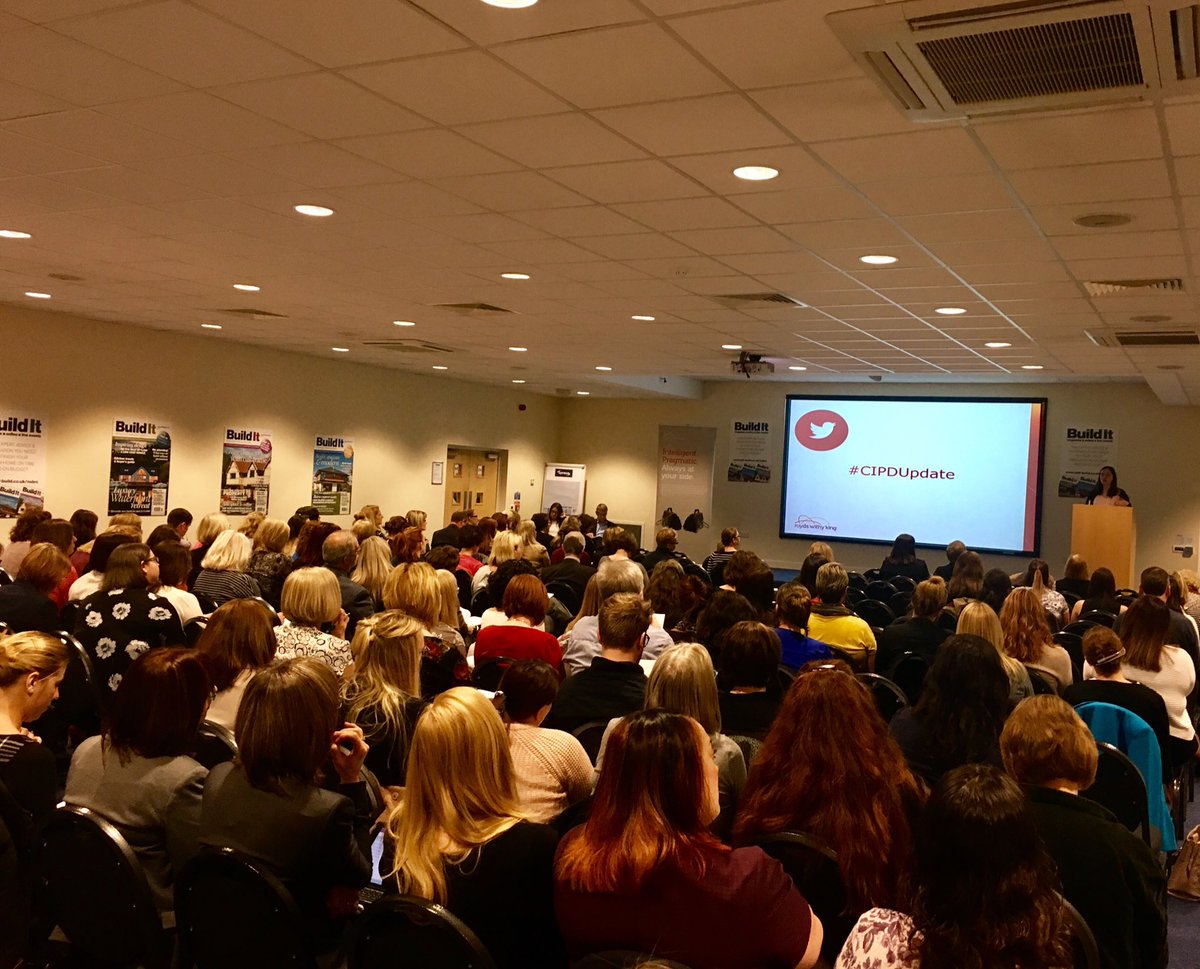 AnnaMK94's tweet photo. Great turn out for our Swindon CIPD Employment Update on Gender Pay, Immigration, gig economy etc #CIPDUpdate #Employment @RWK_Employment https://t.co/4Iv2AAKOLd