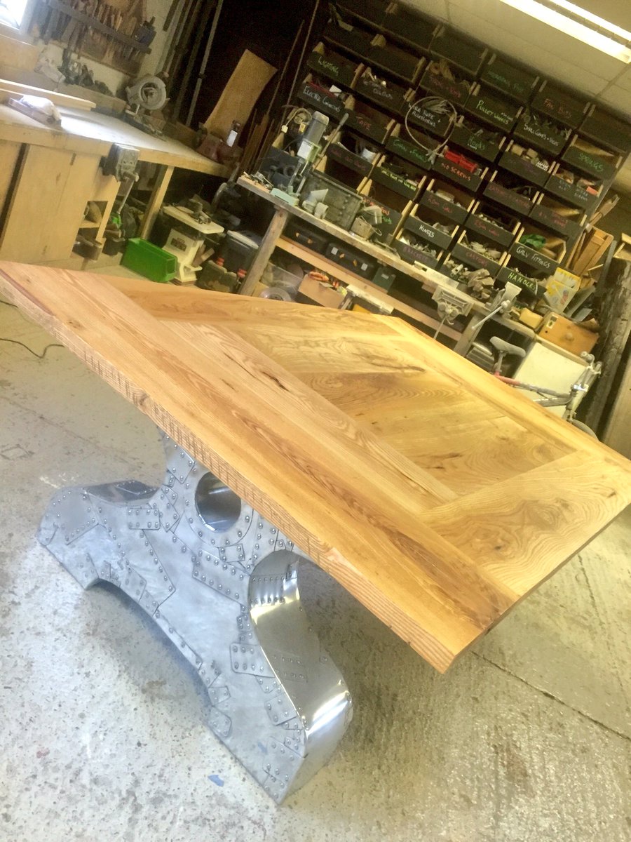 GethynTree's tweet image. This will look amazing in the right #warehouse #Interiordesign  #homedecor !! So happy with her!
#zinc #industrialdesign #HandmadeHour