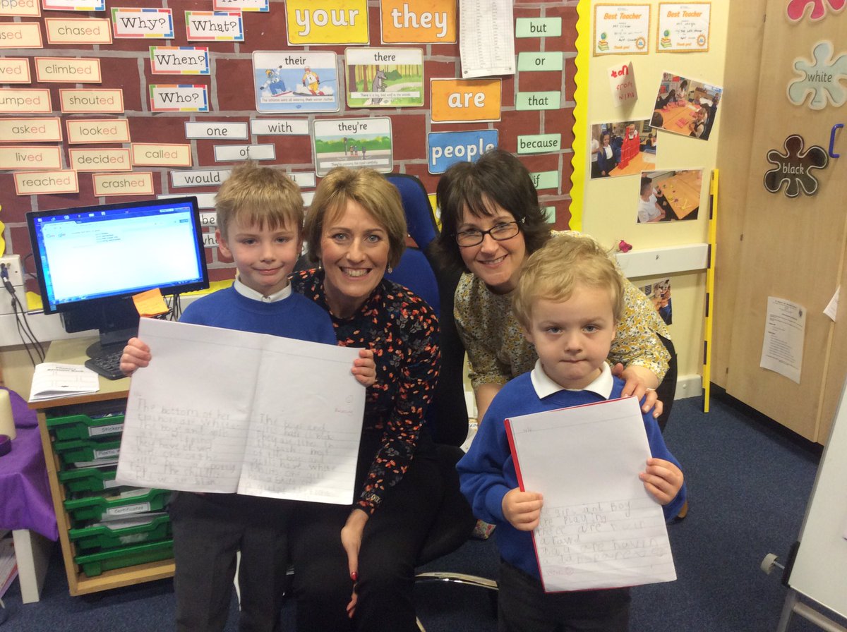 StMarysSchoolRC's tweet image. Reception boys came to visit year 2 today to show their amazing writing. #superstars #receptionwriting
